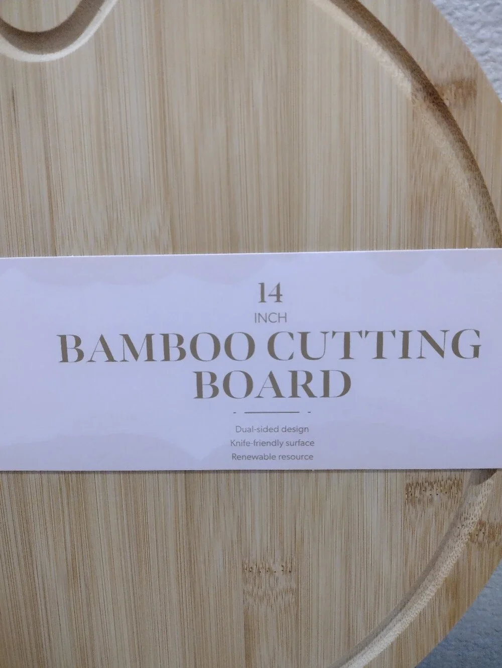 PARIS HILTON BAMBOO CUTTING BOARD 14